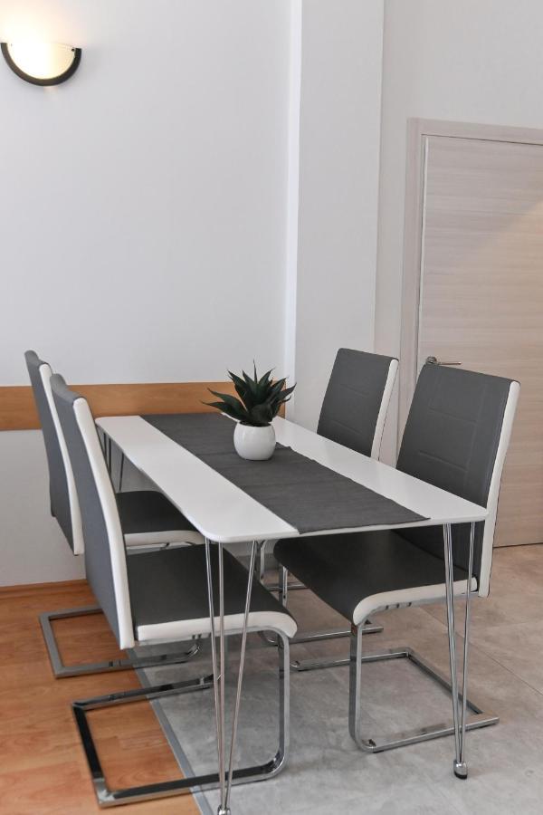 Apartments Andrea I باشْكا المظهر الخارجي الصورة